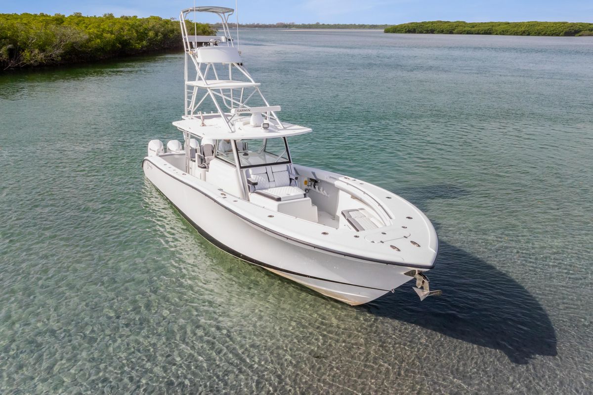 2018 Yellowfin 42 