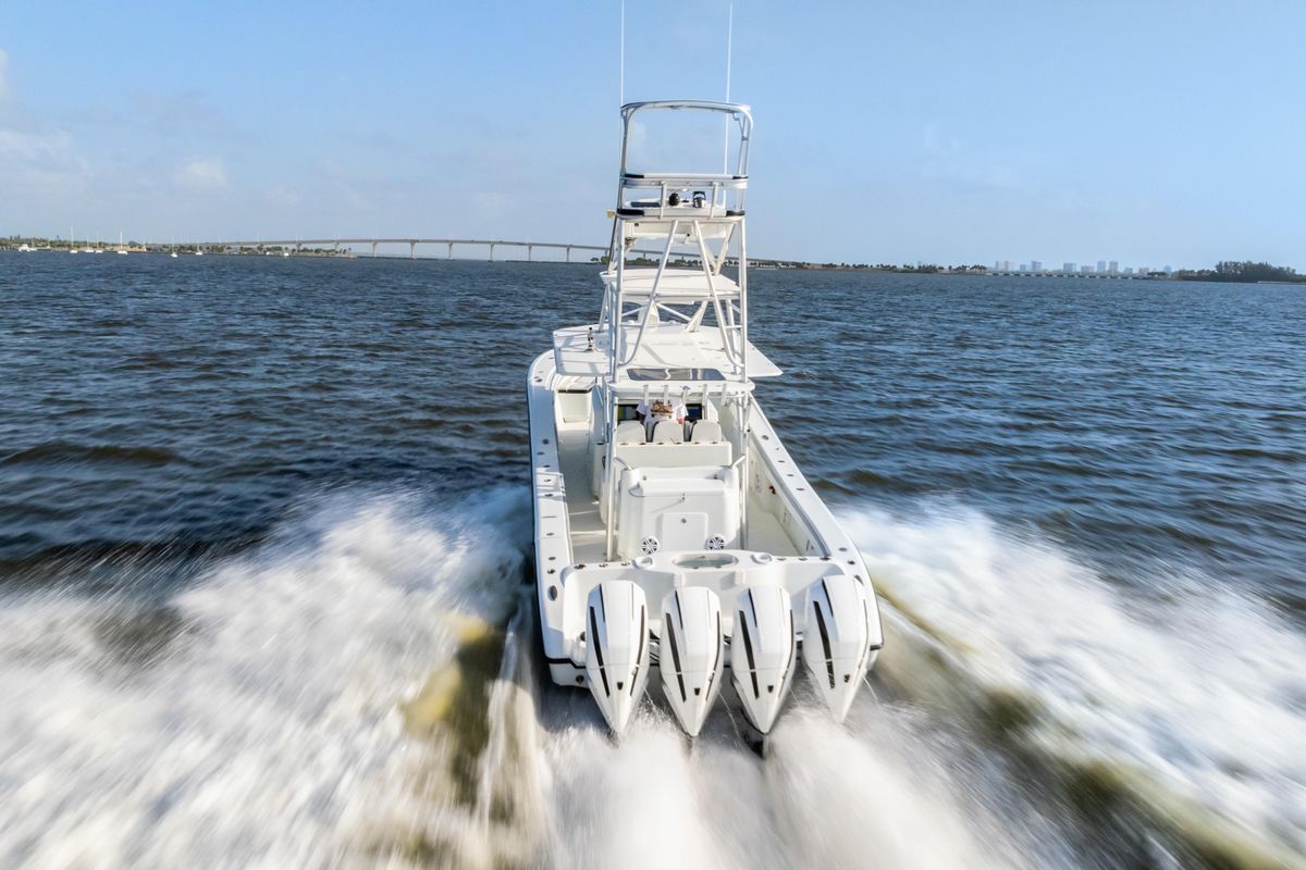2018 Yellowfin 42 