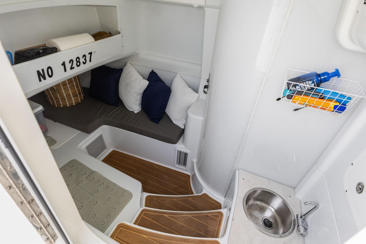 2018 Yellowfin 42 