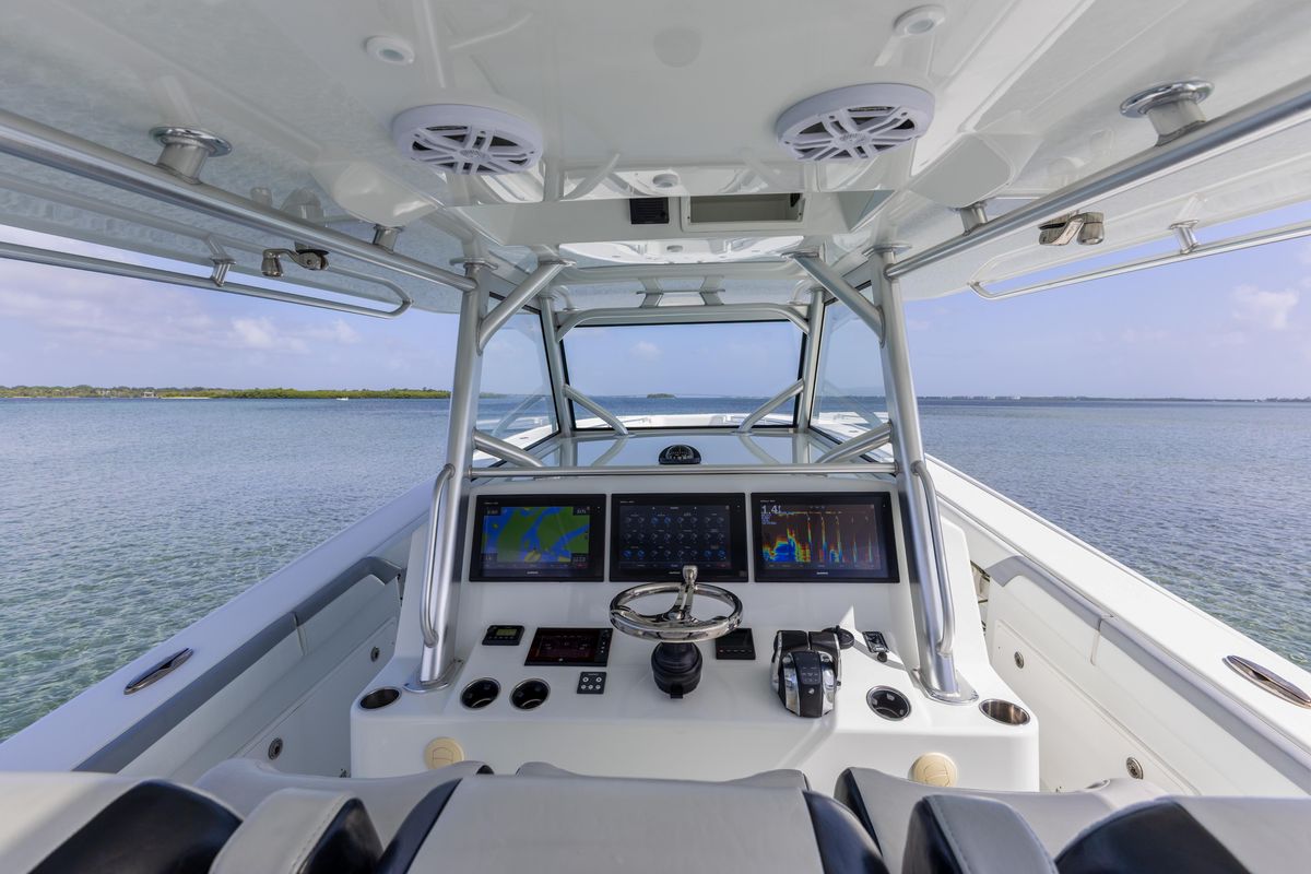 2018 Yellowfin 42 