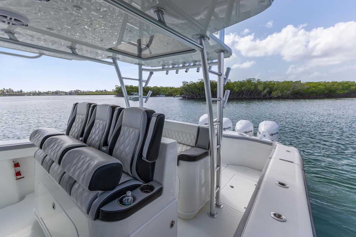 2018 Yellowfin 42 