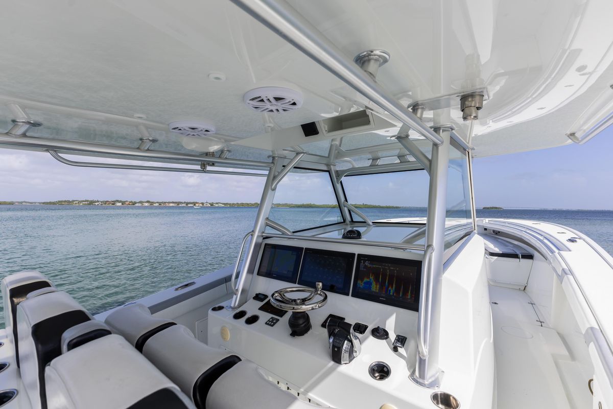 2018 Yellowfin 42 