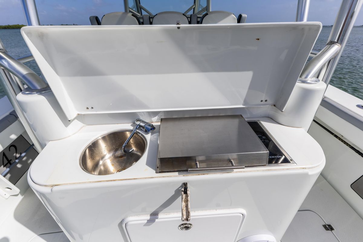 2018 Yellowfin 42 