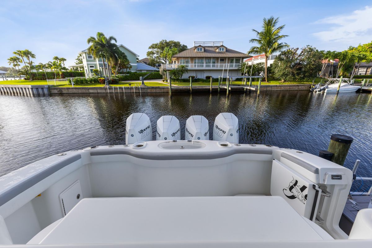 2018 Yellowfin 42 