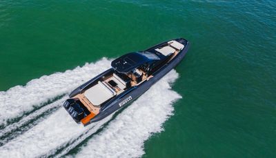 Yacht