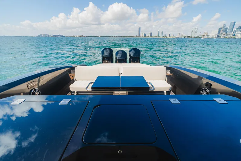 Heavy D Yacht Photos Pics 