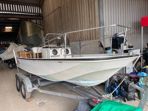 1993 Boston Whaler 17 Montauk