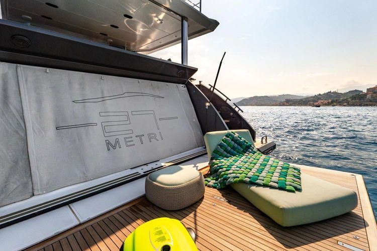 2019 Azimut 88 