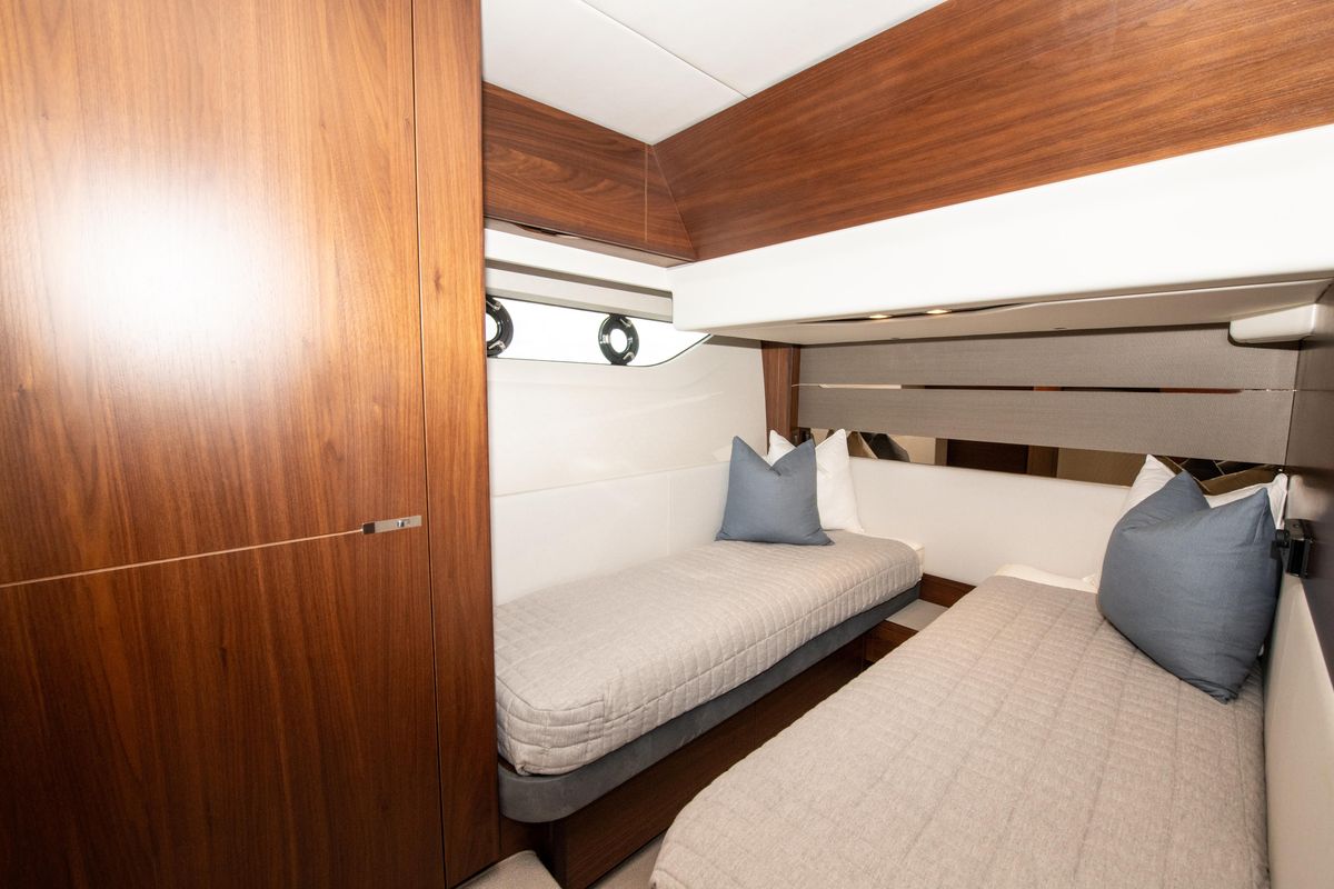 2018 Princess 60 