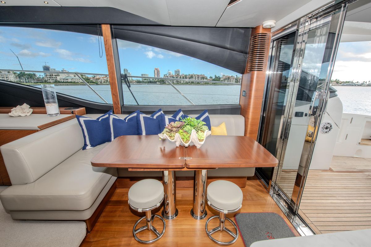 2018 Princess 60 