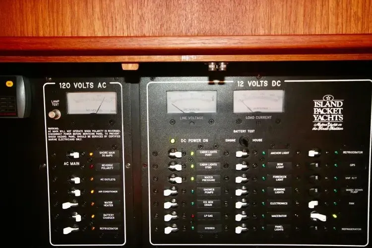 Compass Rose III Yacht Photos Pics 2004 Island Packet 370 - Image 9