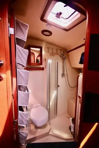 Compass Rose III Yacht Photos Pics 2004 Island Packet 370 - Image 6