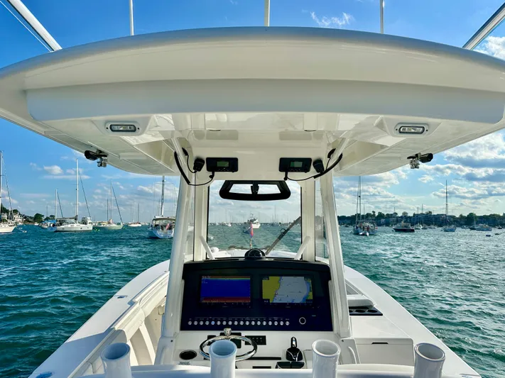 Virago Yacht Photos Pics T-Top Aft