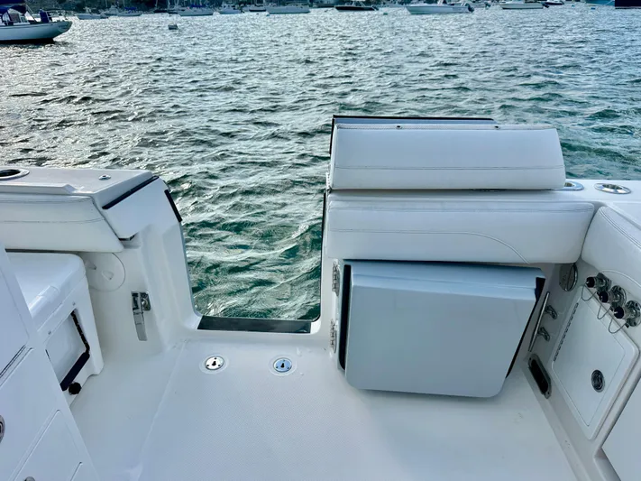 Virago Yacht Photos Pics Tuna Door