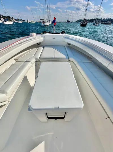 Virago Yacht Photos Pics Forward Seating