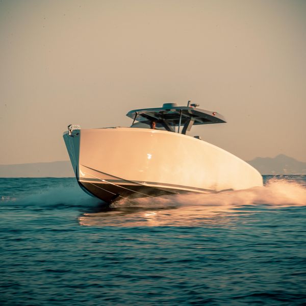 2023 Tesoro T-38 Outboard