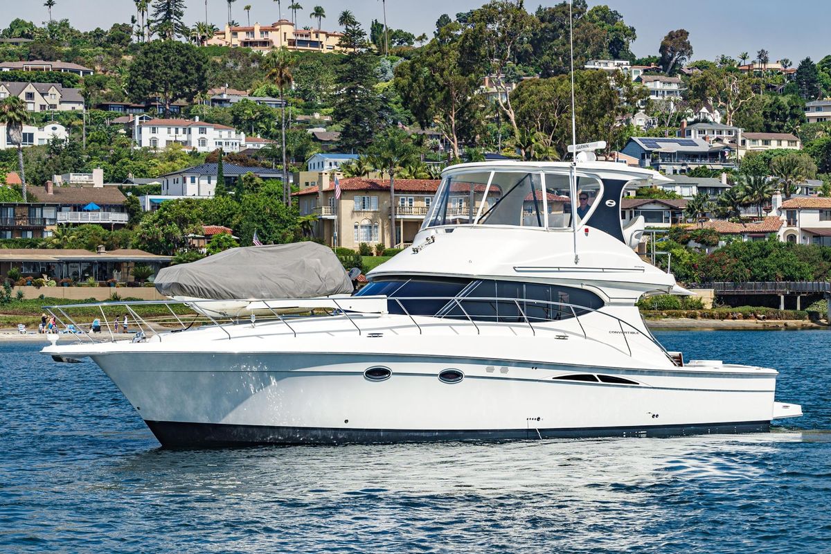 2007 Silverton 45 