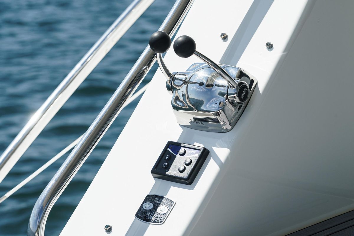 2007 Silverton 45 