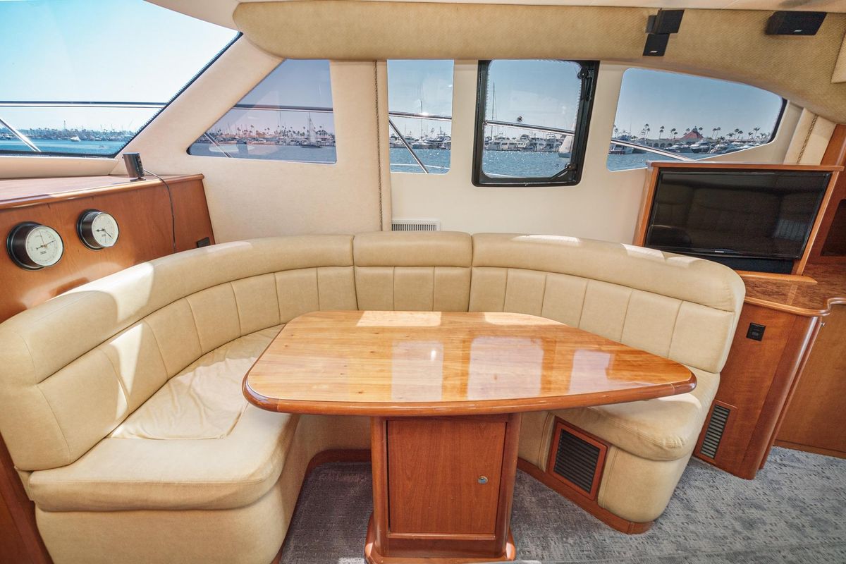 2007 Silverton 45 