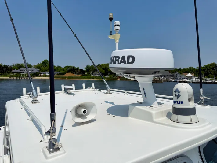  Yacht Photos Pics 2021 Steiger Craft 31 Chesapeake boat with radar and FLIR system on deck.