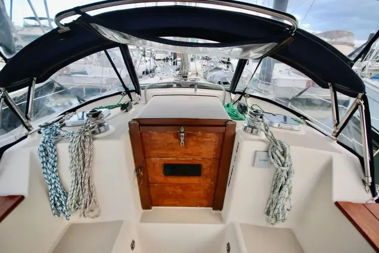 Sunshine Odyssey Yacht Photos Pics 2002 Island Packet 380 - Image 3