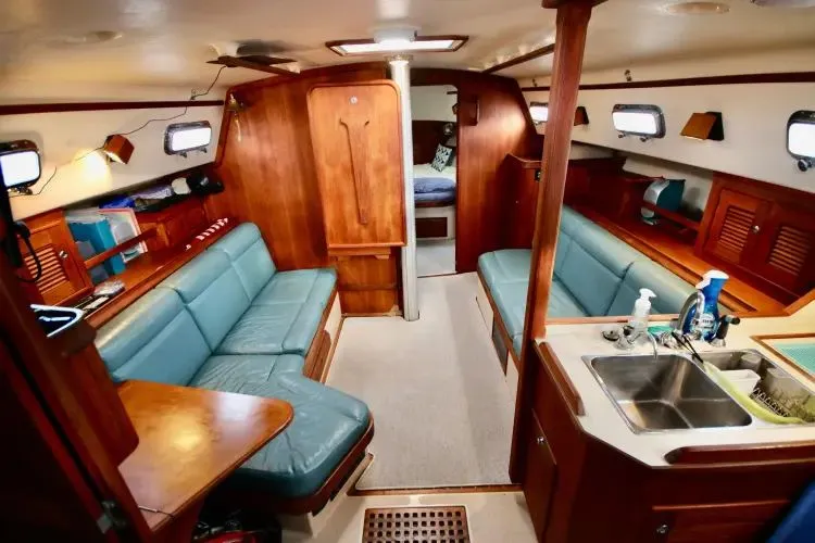 Sunshine Odyssey Yacht Photos Pics 2002 Island Packet 380 - Image 7