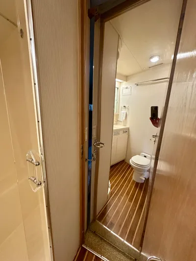 Billie Jo Yacht Photos Pics 