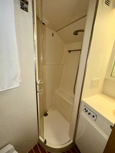 Billie Jo Yacht Photos Pics 