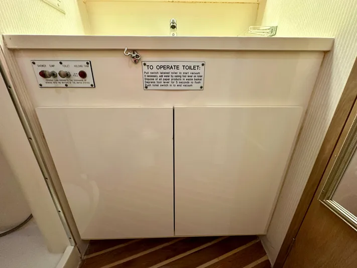 Billie Jo Yacht Photos Pics 