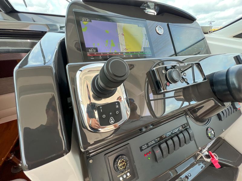 2021 Tiara Yachts 43 Open