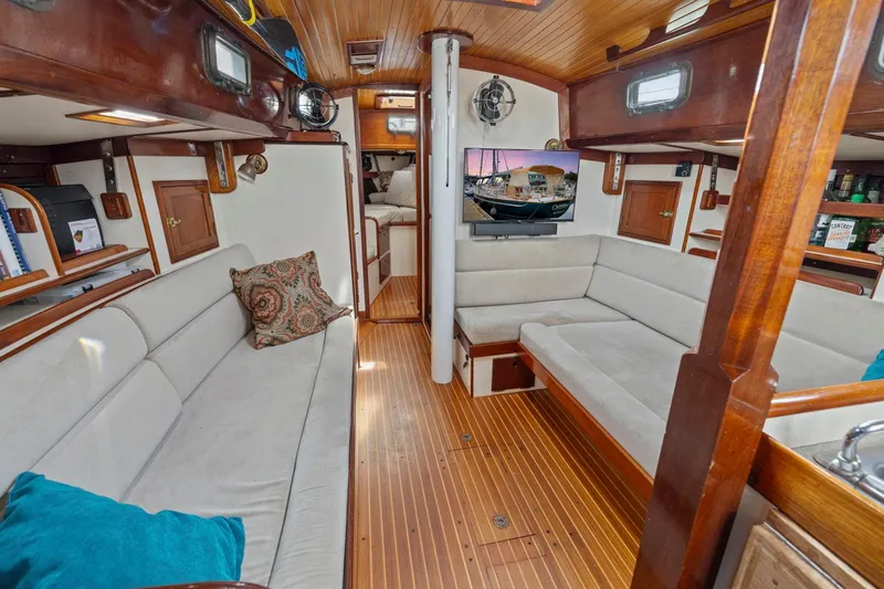 Catherine Yacht Photos Pics 