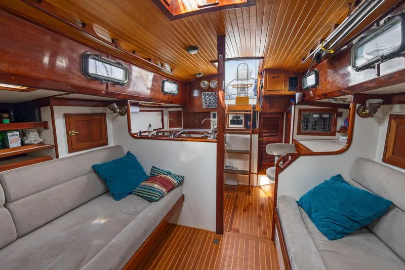 Catherine Yacht Photos Pics 