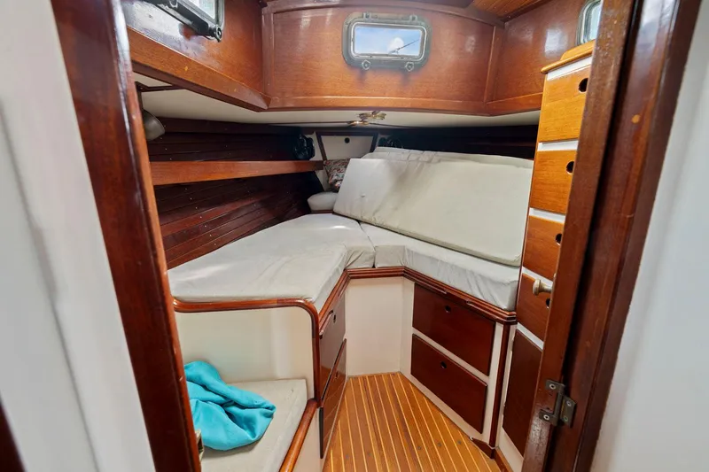 Catherine Yacht Photos Pics 