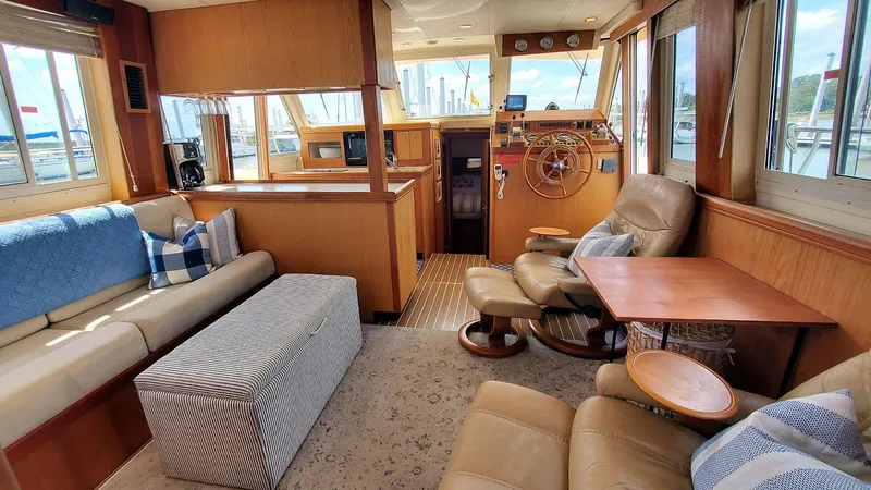 Mackinac Passage III Yacht Photos Pics Salon Forward