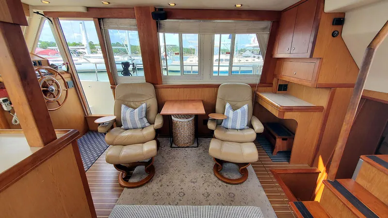 Mackinac Passage III Yacht Photos Pics Salon Starboard