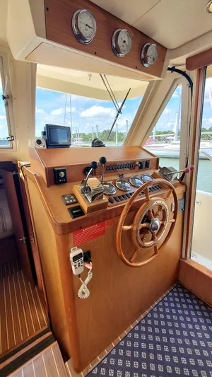 Mackinac Passage III Yacht Photos Pics Lower Helm