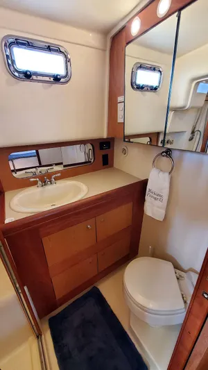 Mackinac Passage III Yacht Photos Pics Master Head Vanity and Toilet