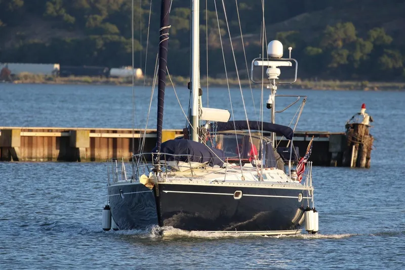 Between The Sheets Yacht Photos Pics 