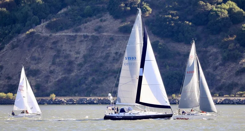 Between The Sheets Yacht Photos Pics 
