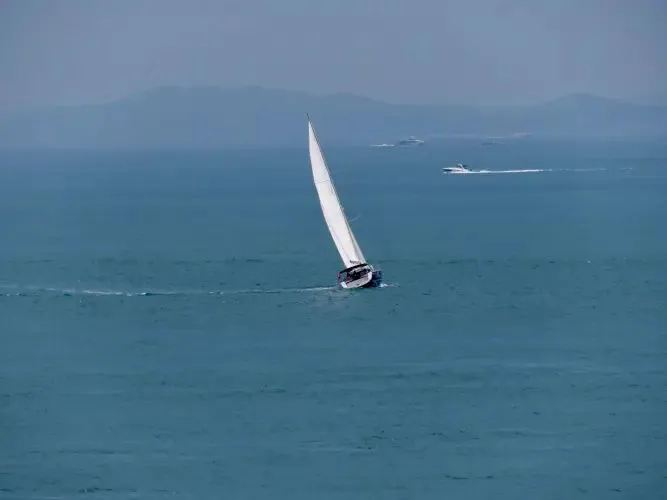  Yacht Photos Pics 2015 Beneteau Sense 55 - Image 6