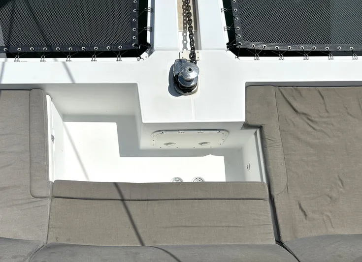 Nari Yacht Photos Pics 