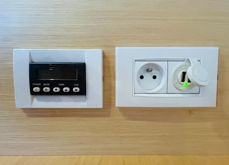 Nari Yacht Photos Pics 