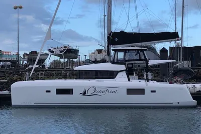 Lagoon 42