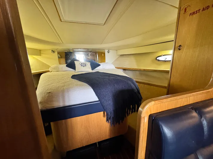 Osprey Yacht Photos Pics 