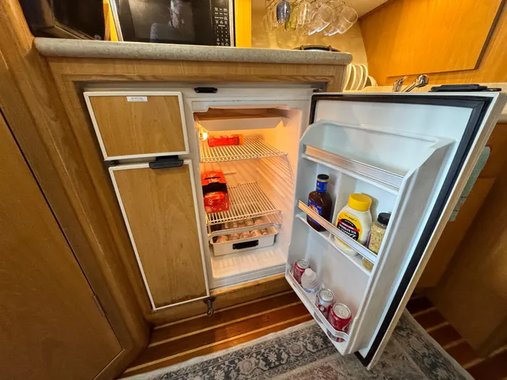 Osprey Yacht Photos Pics 