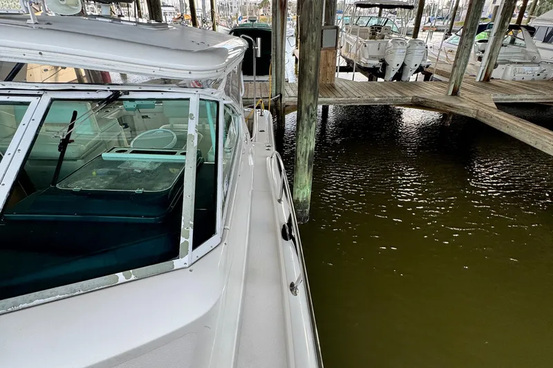 Osprey Yacht Photos Pics 