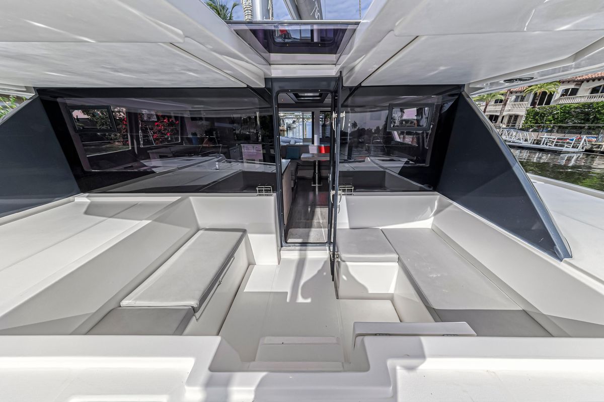 2021 Leopard 50 