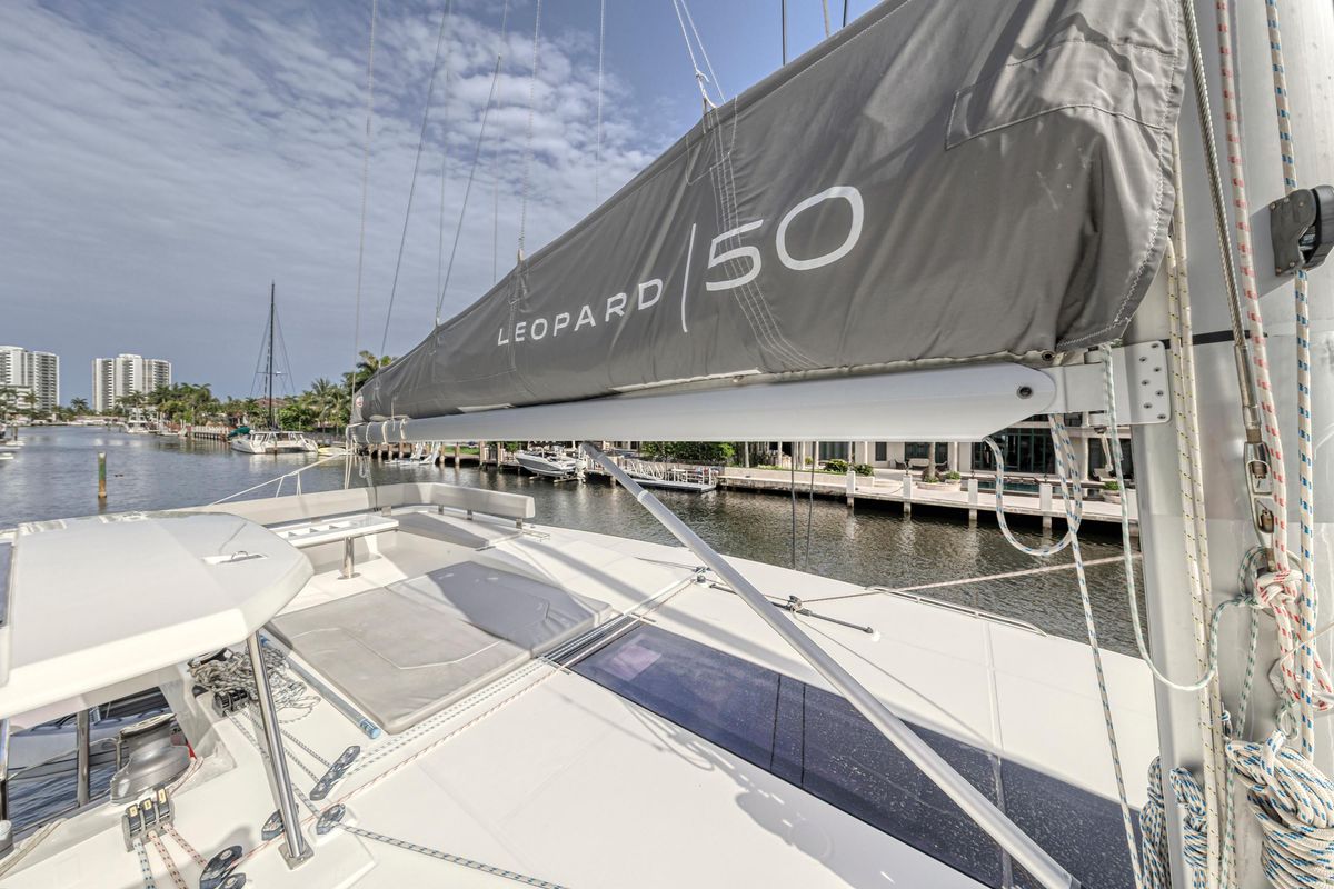 2021 Leopard 50 
