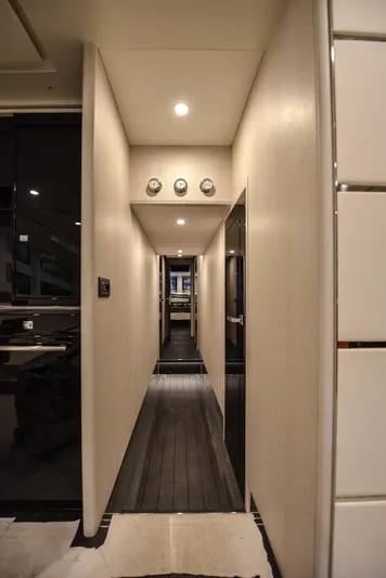  Yacht Photos Pics Modern hallway interior of 2026 Van der Valk Beach Club 600 yacht.