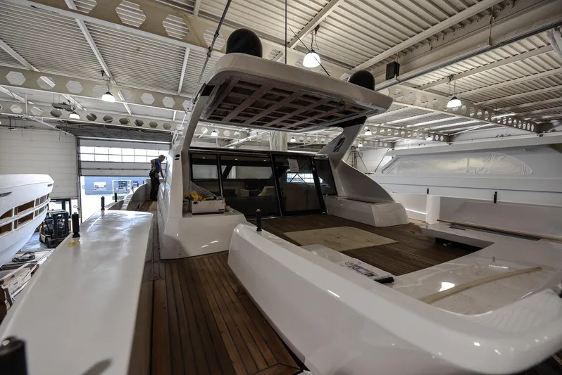  Yacht Photos Pics 2026 Van der Valk Beach Club 600 yacht interior in a showroom.